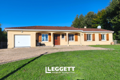 Maison à vendre à Combiers  - 5 pièces 130 m² 