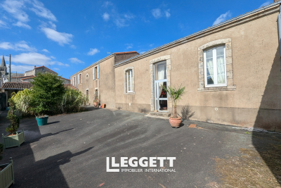 Maison à vendre à SEVREMOINE Baumette (Zone Naturelle) - 7 pièces - 200 m² 