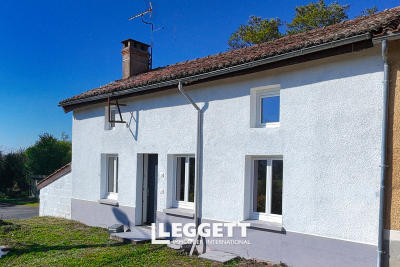 Maison à vendre à ADRIERS  - 5 pièces - 134 m² 