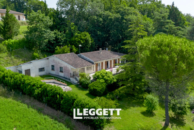 Maison &agrave; vendre &agrave; CASTELNAU MONTRATIER  - 5 pi&egrave;ces - 96 m&sup2; 