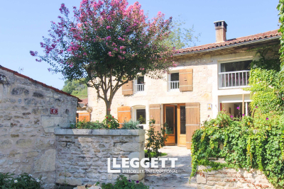 Maison &agrave; vendre &agrave; FENIOUX  - 5 pi&egrave;ces - 141 m&sup2; 