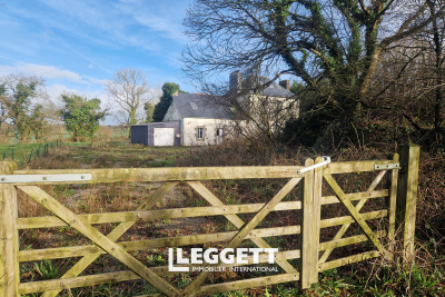 Maison à vendre à MAEL CARHAIX  - 8 pièces - 103 m² 