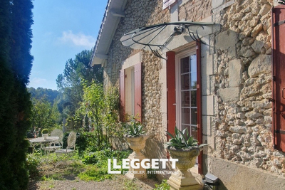 Maison &agrave; vendre avec ruisseau 