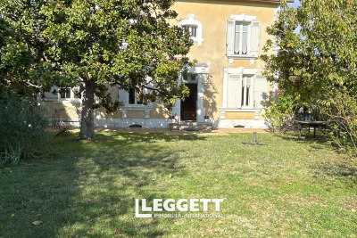 Maison à vendre à RIBERAC  - 10 pièces - 172 m² 