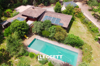 Maison à vendre à SEIGNOSSE  - 8 pièces - 245 m² 