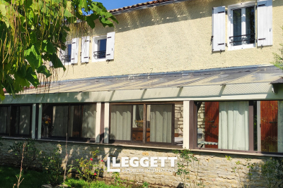 Maison à vendre à MAIRE LEVESCAULT  - 5 pièces - 132 m² 