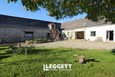 Maison à vendre à ERBRAY Ouest  - 277 m² 