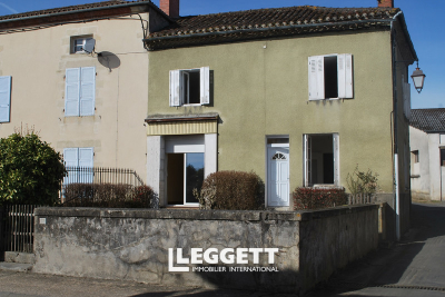 Maison à vendre à ADRIERS  - 7 pièces - 83 m² 