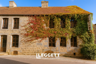 Commerce à vendre à CARROUGES  - 15 pièces - 257 m² 