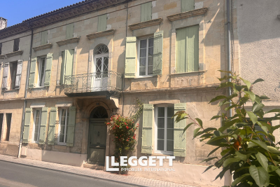 Maison à vendre à PORT-STE-FOY-PONCHAPT La Plante - 9 pièces - 311 m² 