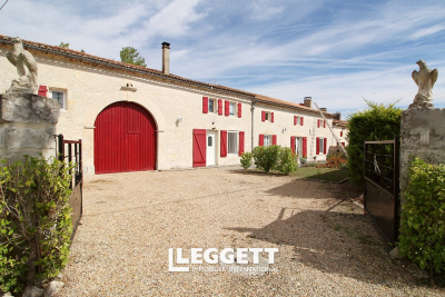 Maison à vendre à ROMAZIERES  - 6 pièces - 182 m² 