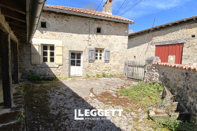 Maison à vendre à BUSSEROLLES  - 3 pièces - 123 m² 