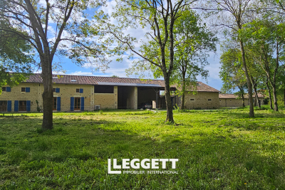 Maison à vendre à NIORT Sud Ribray - 10 pièces - 284 m² 