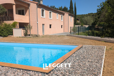 Maison à vendre à PIEUSSE  - 6 pièces - 180 m² 