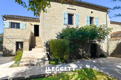 Maison &agrave; vendre &agrave; CASTELNAU MONTRATIER  - 7 pi&egrave;ces - 210 m&sup2; 