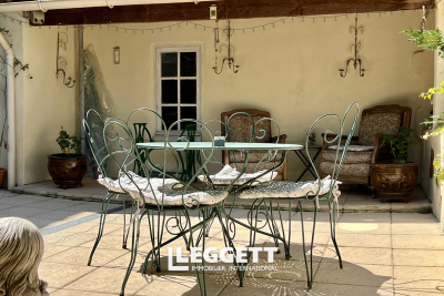 Maison à vendre à LAUZUN  - 5 pièces - 181 m² 