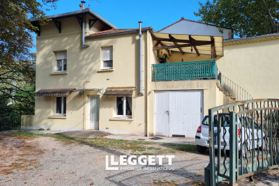 Bien à vendre à LAMALOU-LES-BAINS  - 8 pièces - 156 m² 