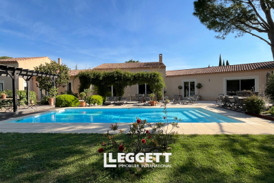 Maison à vendre piscine jardin v roussillon 