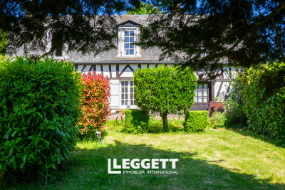 Maison à vendre à ROMESCAMPS  - 12 pièces - 205 m² 