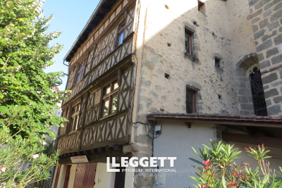 Appartement à vendre à CONFOLENS  - 6 pièces - 88 m² 