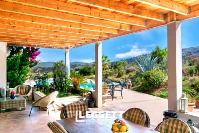 Maison &agrave; vendre &agrave; THÉZAN-DES-CORBIÈRES  - 5 pi&egrave;ces - 222 m&sup2; 