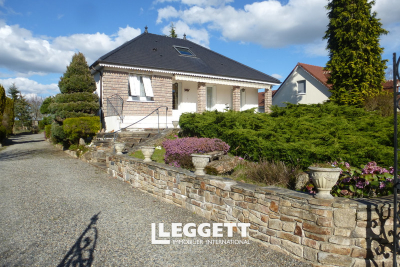 Maison à vendre à ST SEBASTIEN  - 4 pièces - 190 m² 