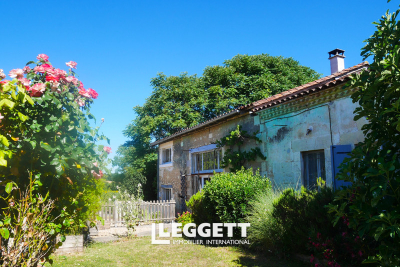 Maison à vendre à ST PRIVAT EN PERIGORD  - 7 pièces - 270 m² 