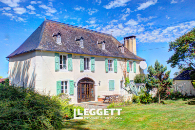 Maison à vendre à NAVARRENX  - 11 pièces - 324 m² 