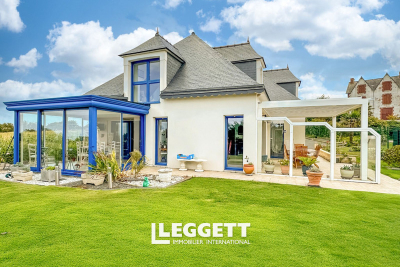 Maison à vendre à LA COTENTIN PLANGUENOUAL  - 7 pièces - 223 m² 