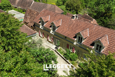 Maison à vendre à immobilier ST RABIER  - 18 pièces - 262 m² 