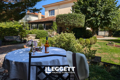 Maison à vendre à CASTRES  - 8 pièces - 169 m² 