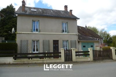 Maison à vendre à CHENIERS  - 4 pièces - 102 m² 