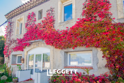 Maison à vendre à PREIXAN  - 13 pièces - 245 m² 