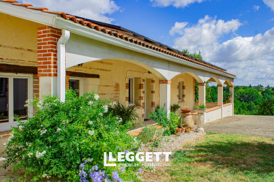 Maison à vendre à L HONOR DE COS  - 12 pièces - 293 m² 