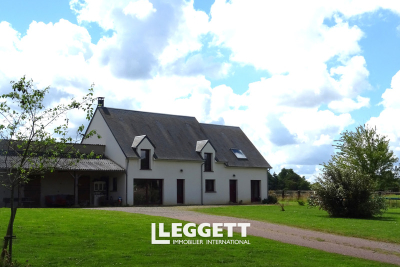 Maison &agrave; vendre maison avec terrain pour chevaux 