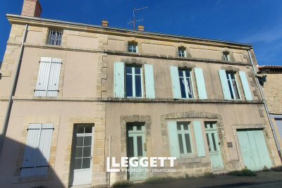 Maison à vendre à FOUSSAIS PAYRE L'Île-d'Olonne - 11 pièces - 189 m² 