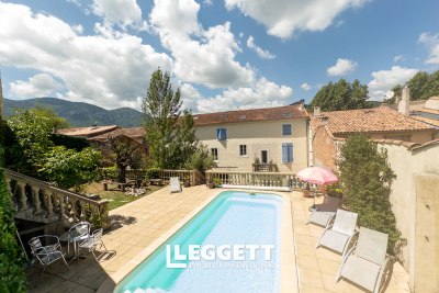 Maison à vendre à QUILLAN  - 10 pièces - 300 m² 