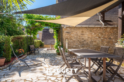 Maison à vendre à PLAZAC  - 4 pièces - 130 m² 