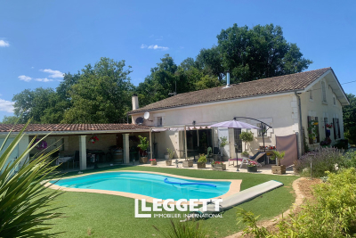 Maison à vendre à MENESPLET  - 6 pièces - 166 m² 