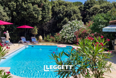 Maison à vendre à MONTOLIEU  - 13 pièces - 269 m² 