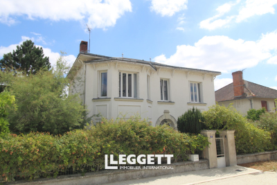 Maison à vendre à LA ROCHE POSAY  - 7 pièces - 129 m² 