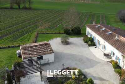 Maison &agrave; vendre &agrave; ST GERMAIN DE VIBRAC  - 7 pi&egrave;ces - 179 m&sup2; 