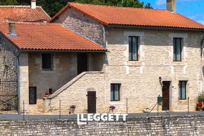 Maison à vendre à NANTEUIL EN VALLEE  - 5 pièces - 105 m² 