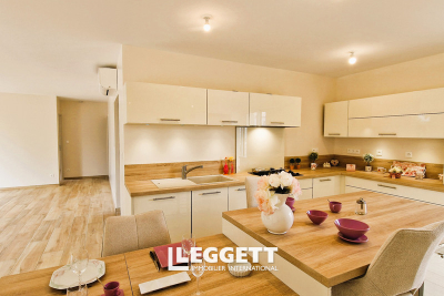 Maison à vendre à VELINES  - 4 pièces - 150 m² 