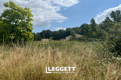 terrain à vendre à MONTPEYROUX    