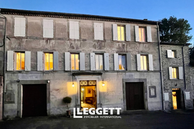 Maison à vendre à CARCASSONNE  - 11 pièces - 350 m² 