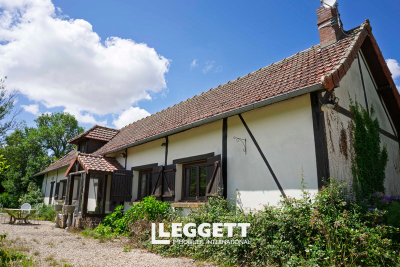 Maison &agrave; vendre maison avec terrain pour chevaux 