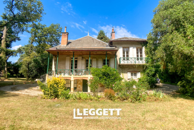 Maison à vendre à CONDOM  - 7 pièces - 222 m² 