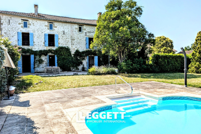 Maison à vendre à MONTPOUILLAN  - 8 pièces - 197 m² 
