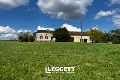 Maison à vendre à ST MEARD DE GURCON  - 5 pièces - 140 m² 